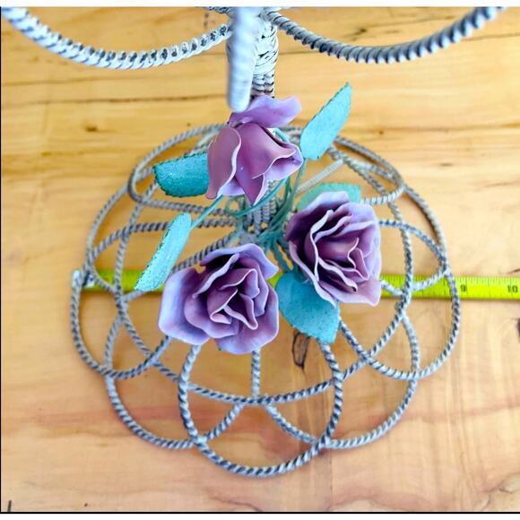 Vtg Style Twisted Metal Wire Hat Wig Display Stand Victorian Shabby Chic French - Picture 4 of 16